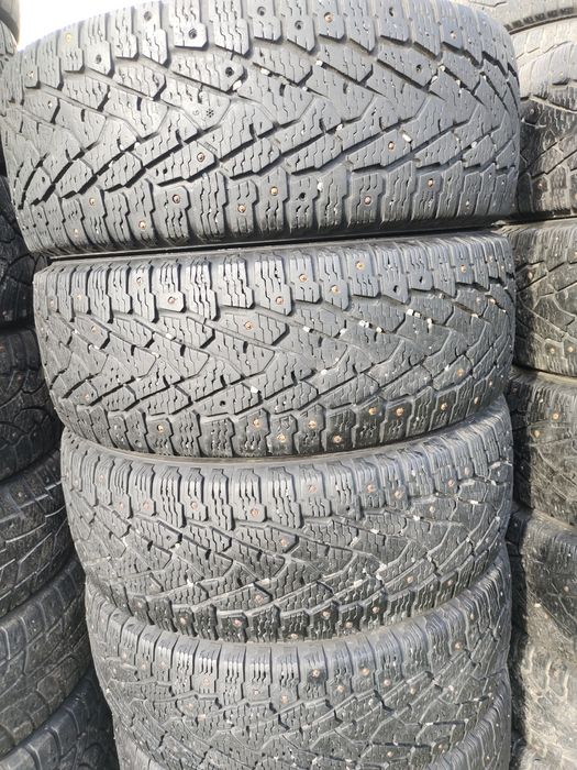 Шини резина R16c 235/65 121/119