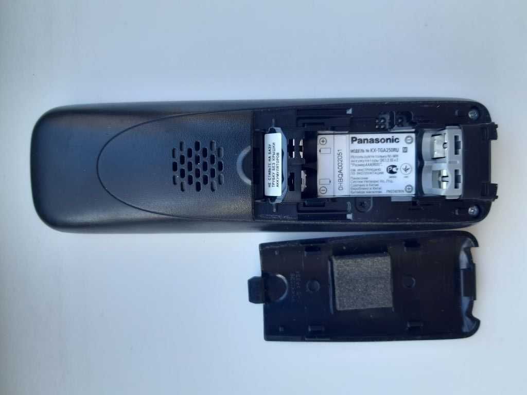 Бездротовий  телефон Panasonic модель № TGA250RU