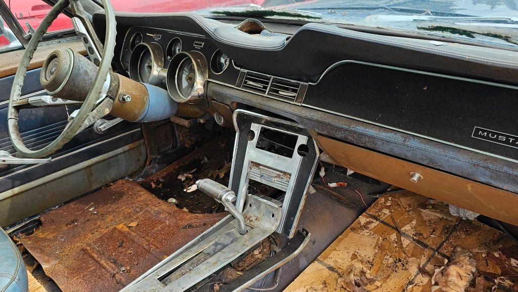 1967 FORD MUSTANG GT  Coupe  V8 automatic