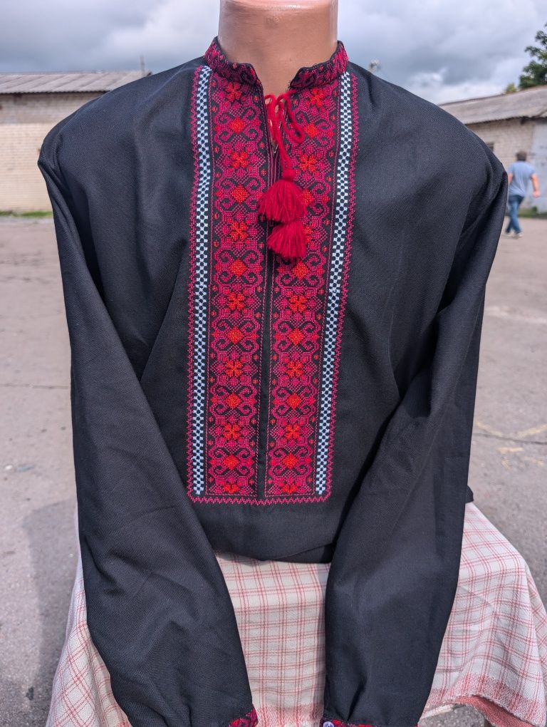 Чоловічі вишиванки