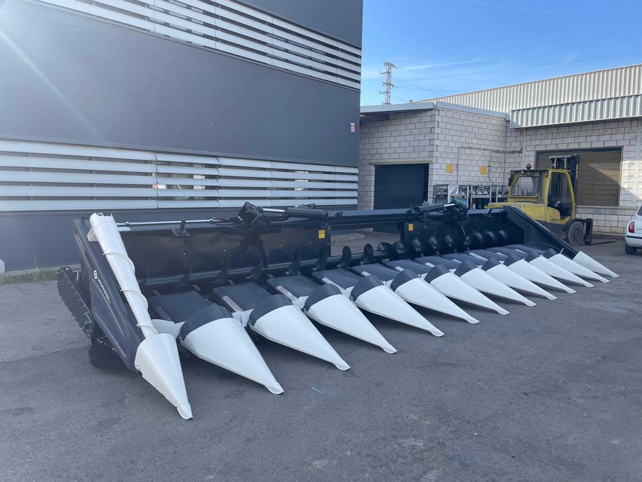 Nowa przystawka do kukurydzy 12 rzędów MORESIL 12-75F Składana | 2025