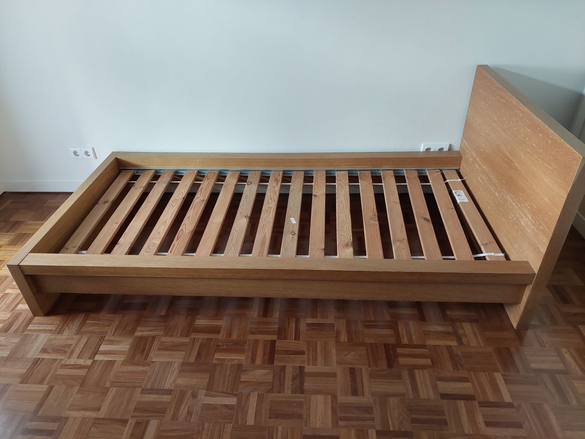 MALM IKEA cama solteiro