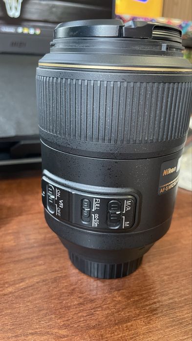 Obiektyw Nikkor Nikon 105mm 2.8 mirco
