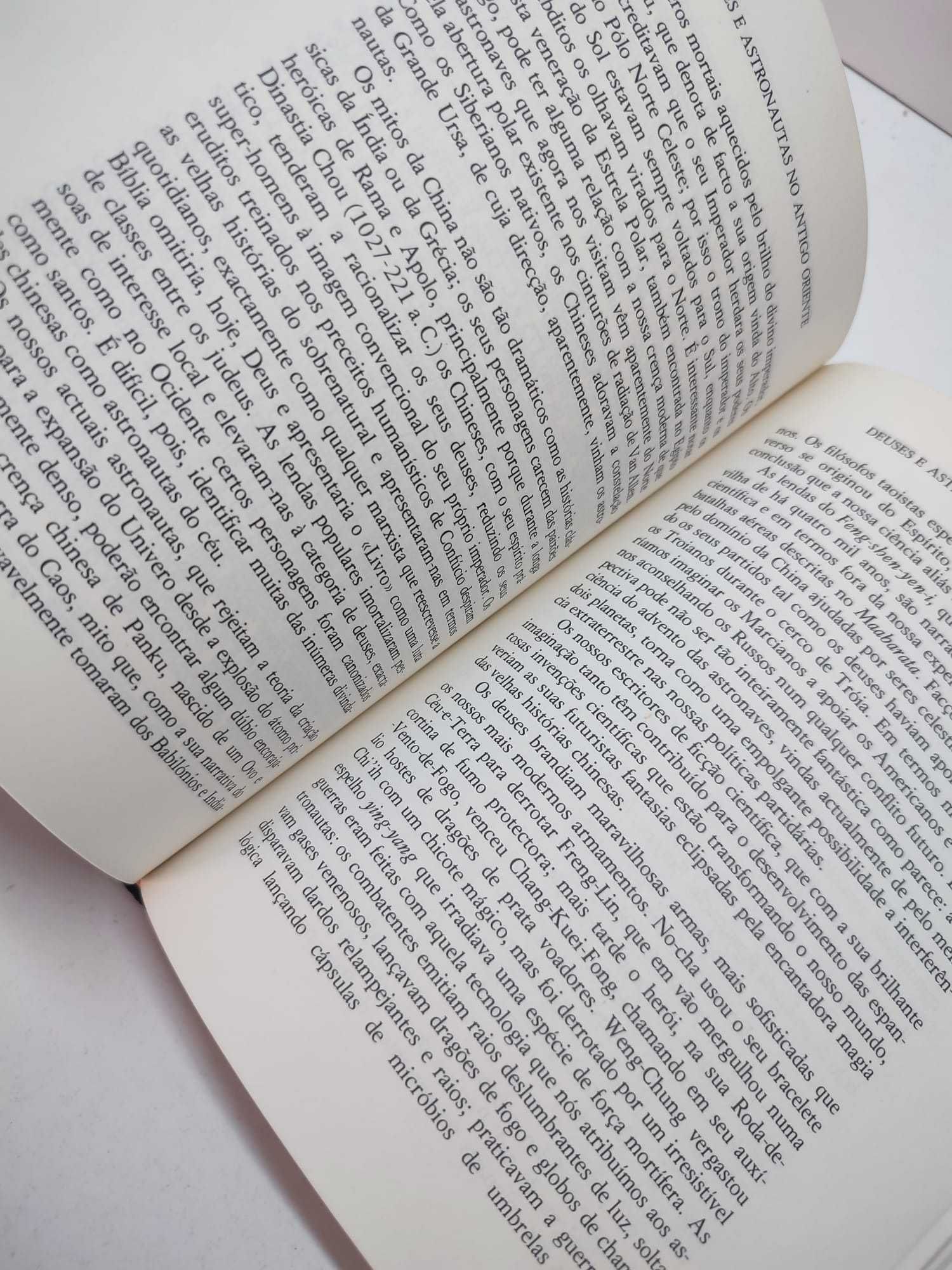 3 Livros (Mistério Triângulo Bermudas + Deuses e Astronautas Médio Ori