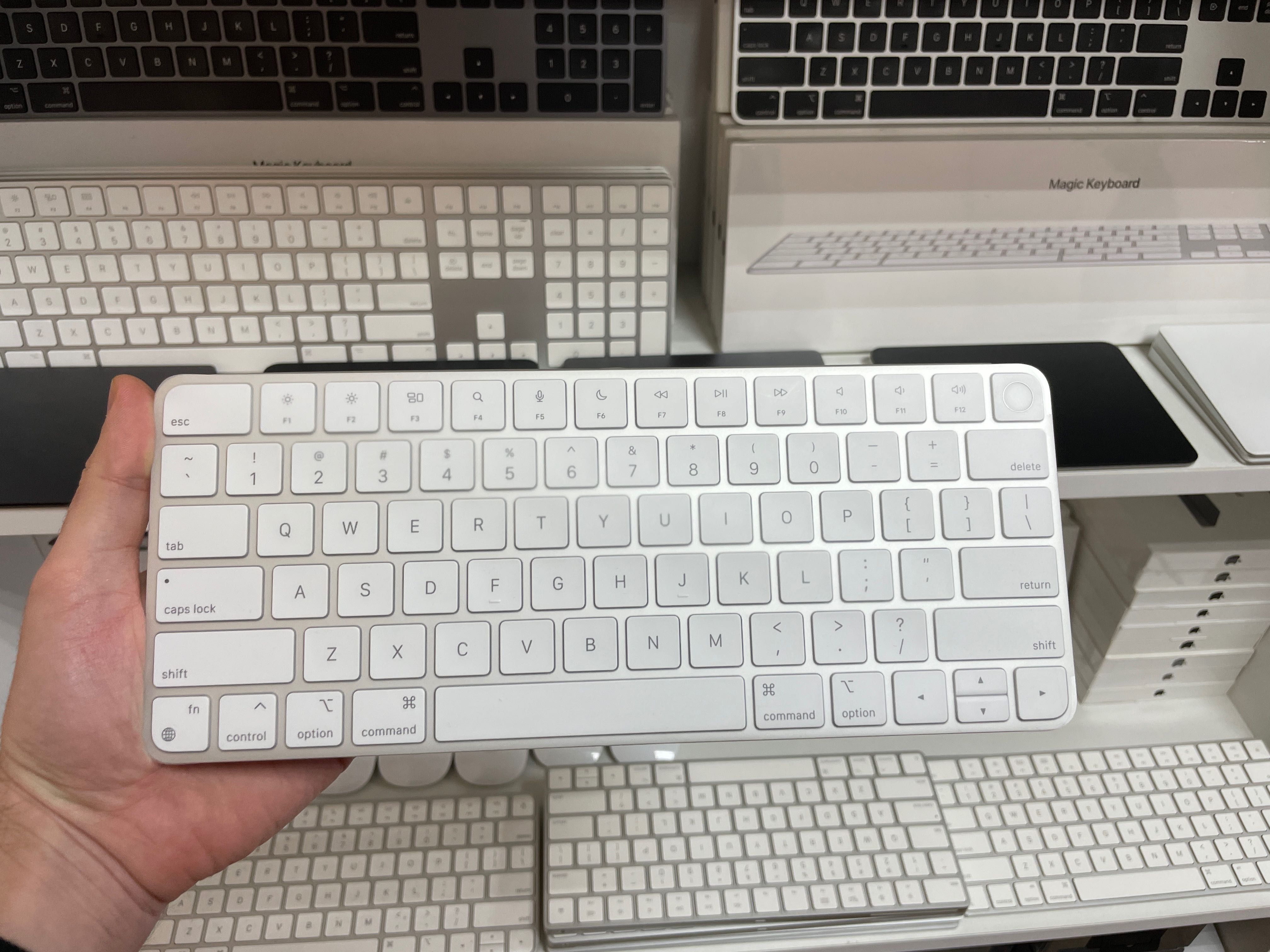 МАГАЗИН Apple Magic Keyboard с Touch ID (MK293)ГАРАНТИЯ!