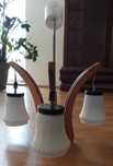 Lampa wisząca drewniana  - 3 białe klosze