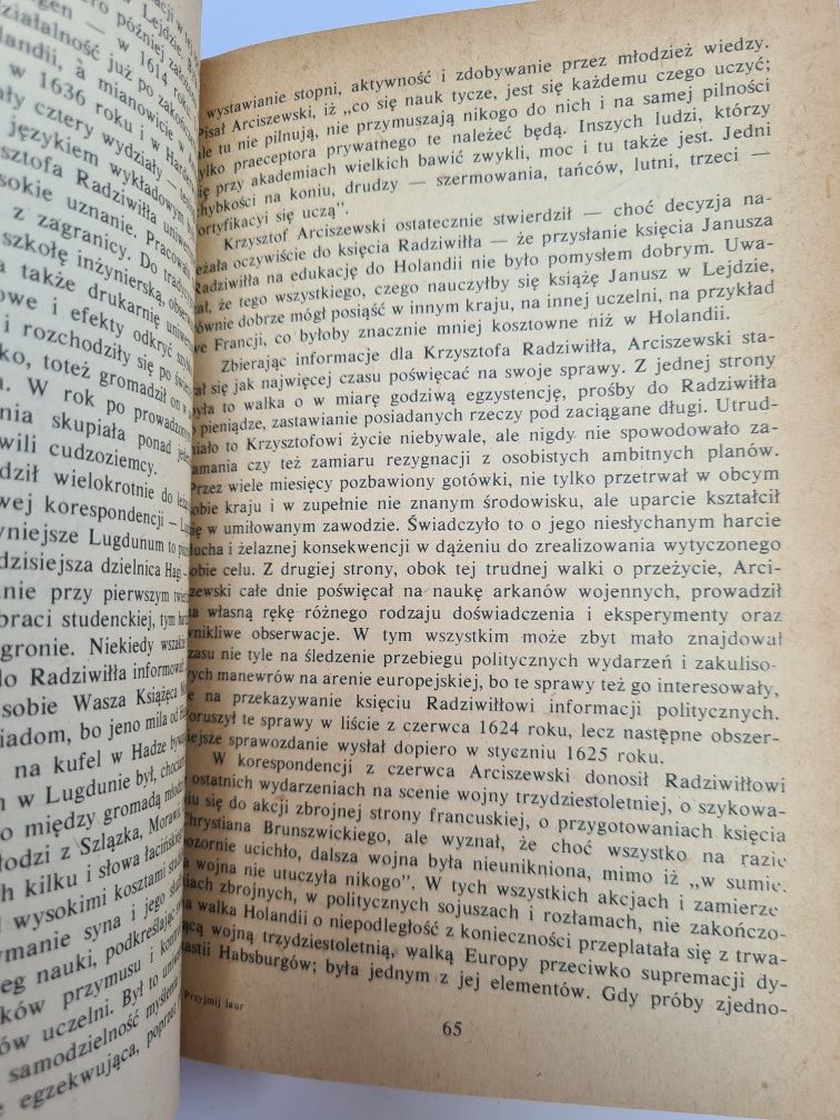 Przyjmij laur zwycięski - Maria Paradowska