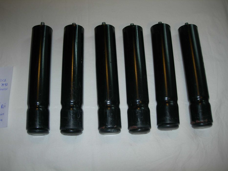 6 Pés ferro para somier. Cama de estrado de casal.