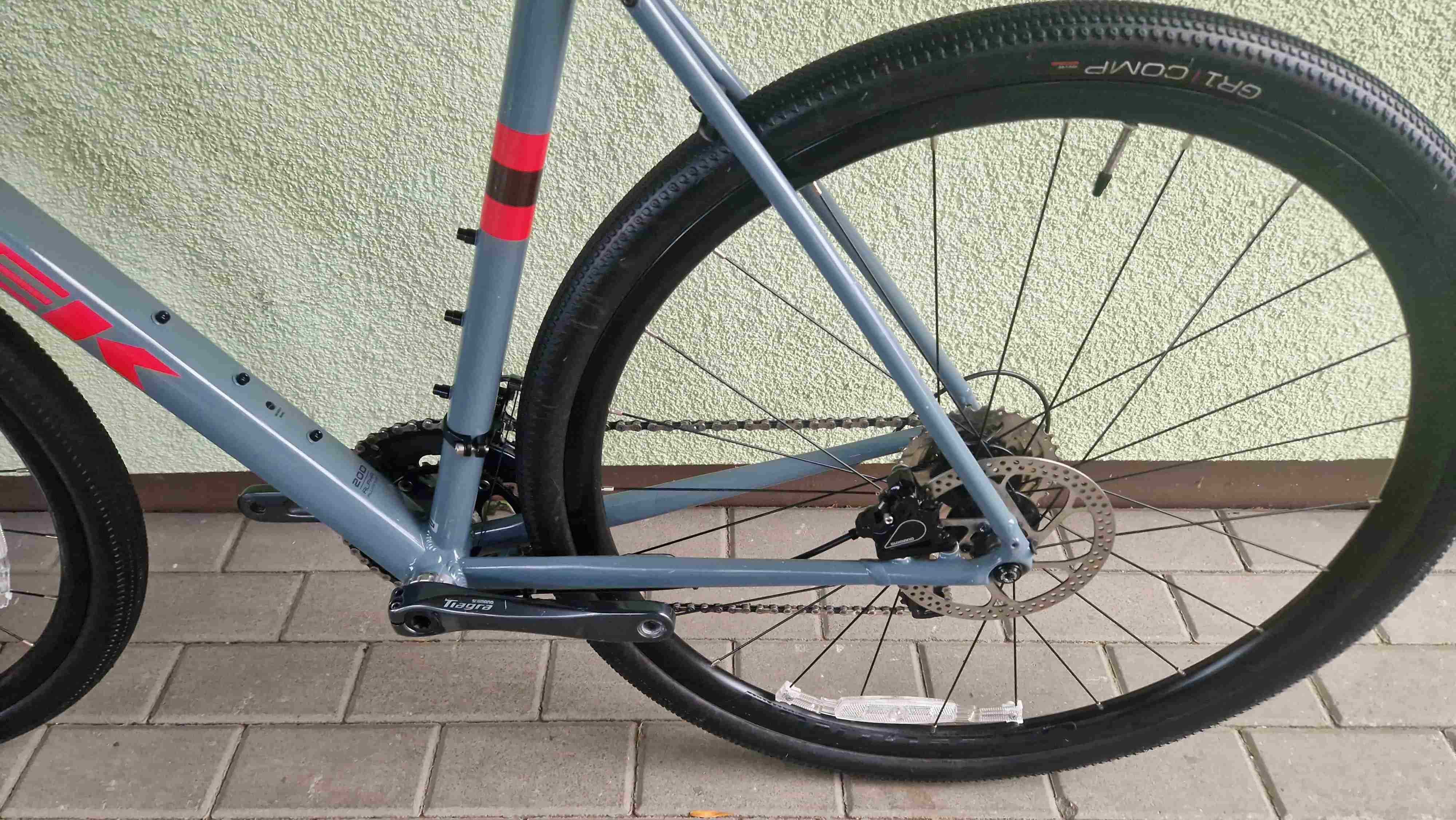 TREK checkpoint TIAGRA alu CARBON sztywne osie r58 gravel hydraulika