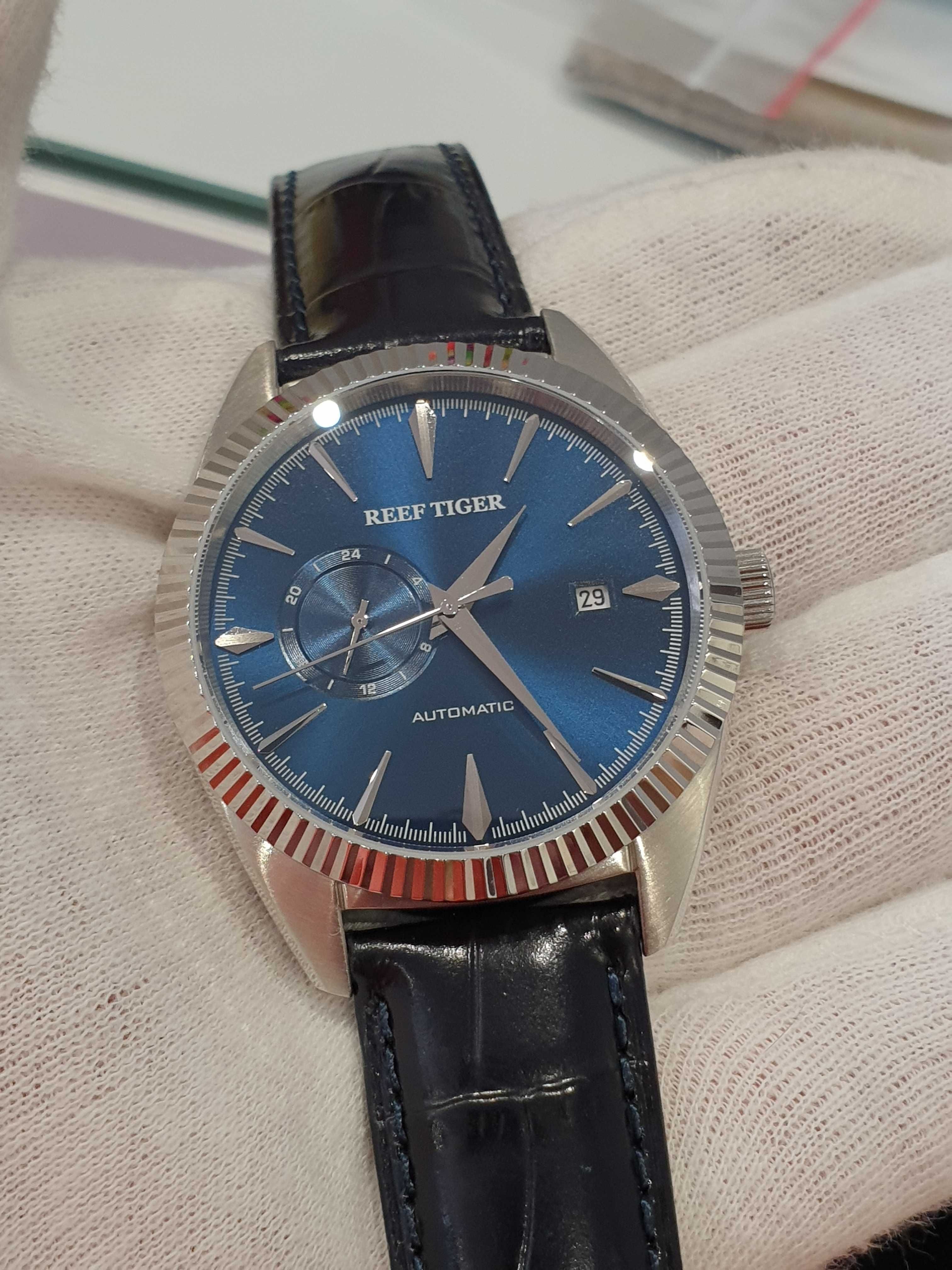 Чоловічий годинник Reef Tiger RGA1616 Automatic Blue Sapphire 41mm