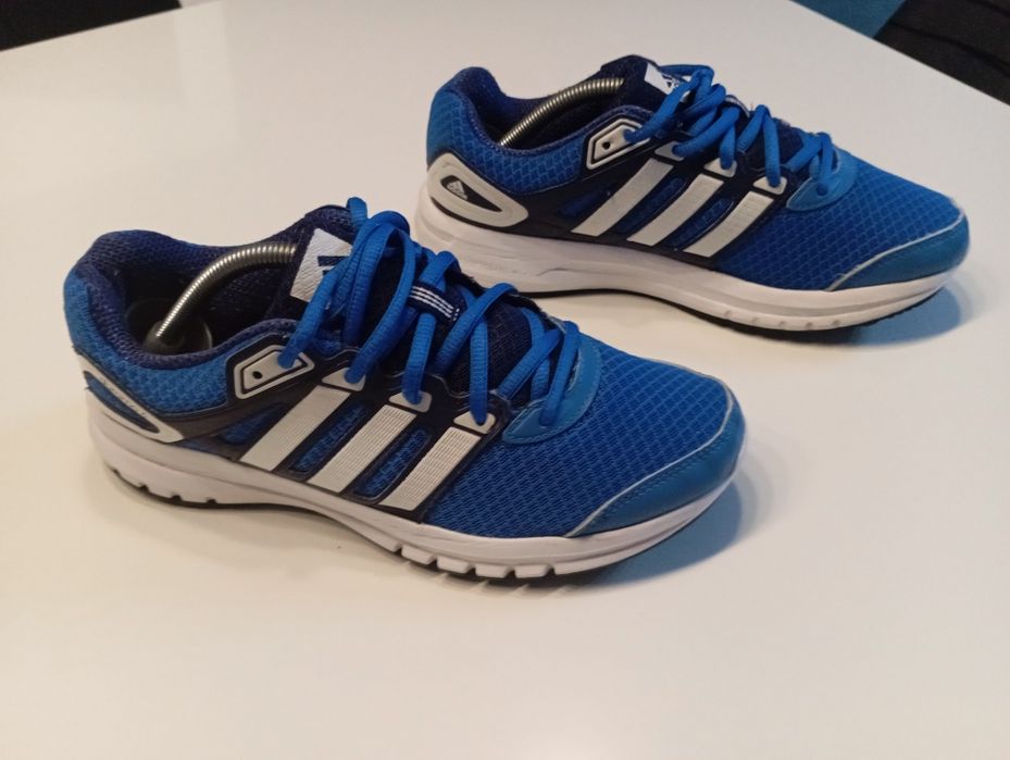 Ténis Adidas n.º39