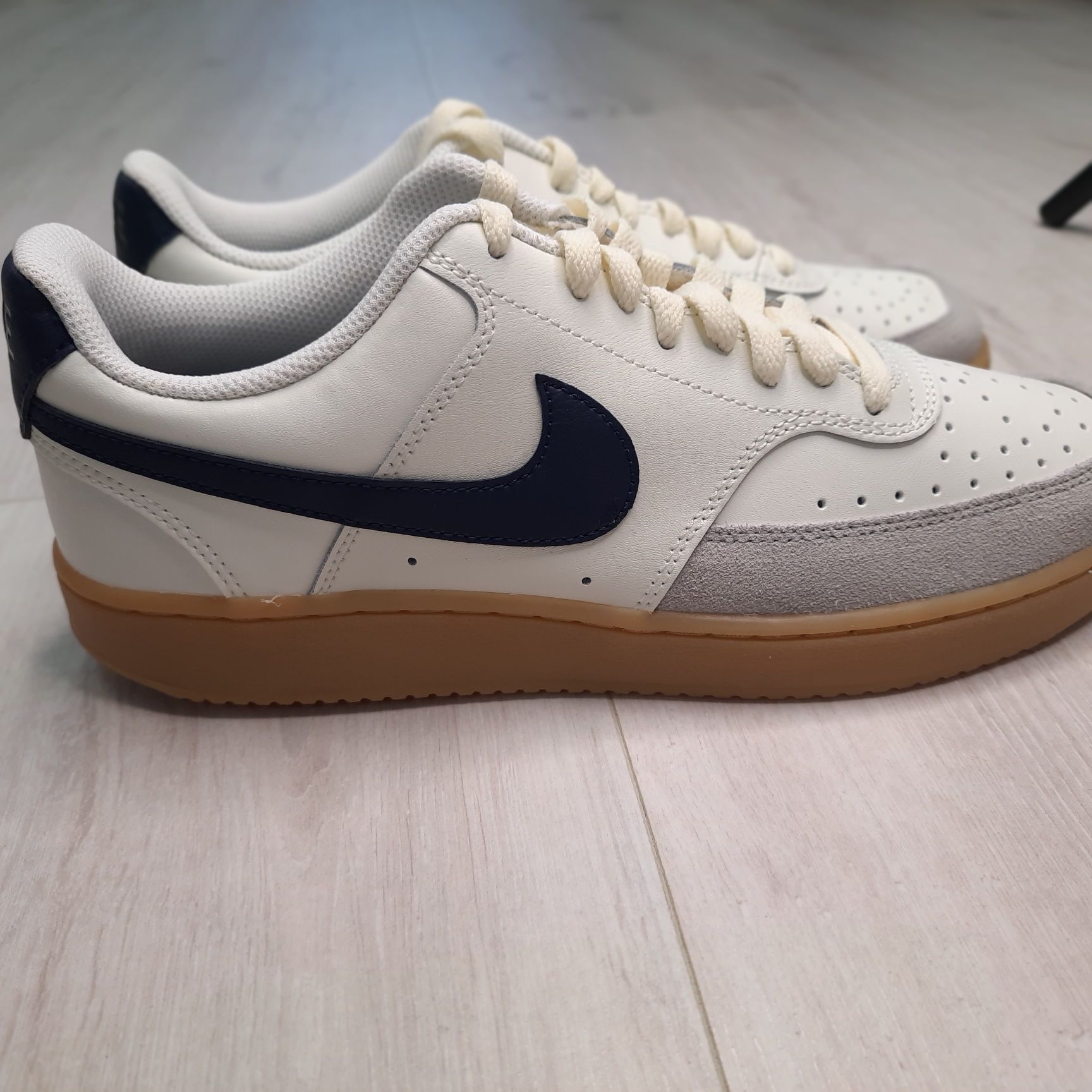 Оригінальні чоловічі кросівки NIKE COURT VISION LOW WHITE HF1068-133