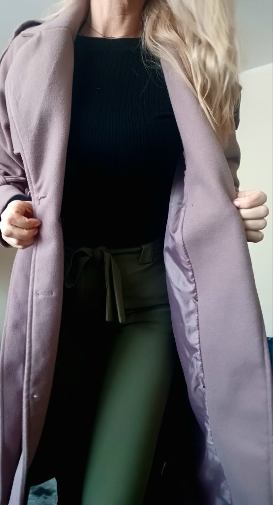 Piękny płaszcz oversize Sinsay