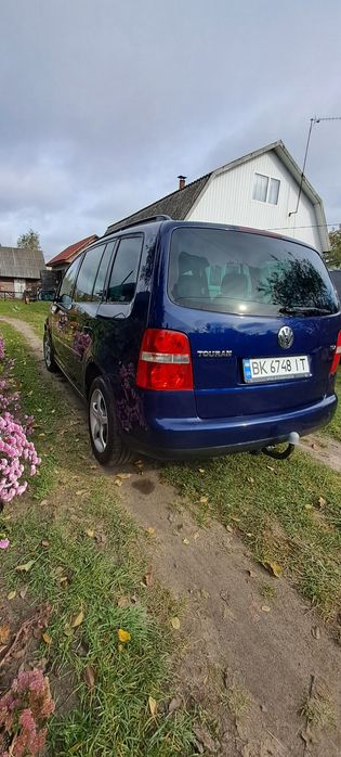 Фольцваген тоуран