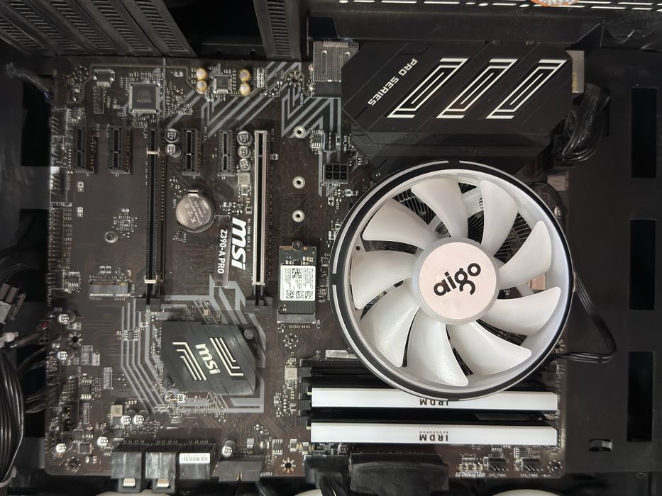 Plyta glowna MSI Z390-A Pro, intel core i5 9600kf + ramy 2x8 3600mhz