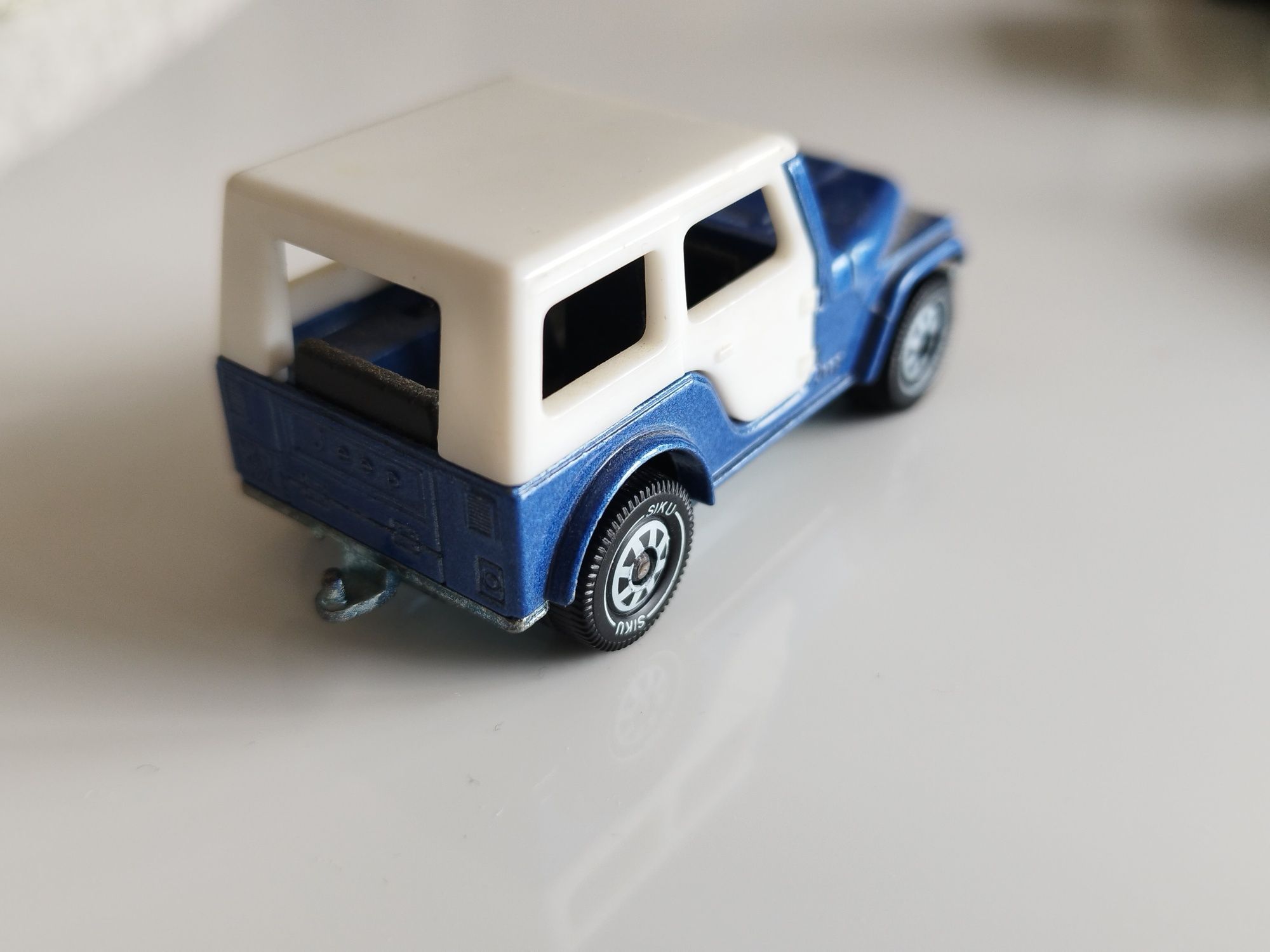 Siku Jeep CJ matchbox HW