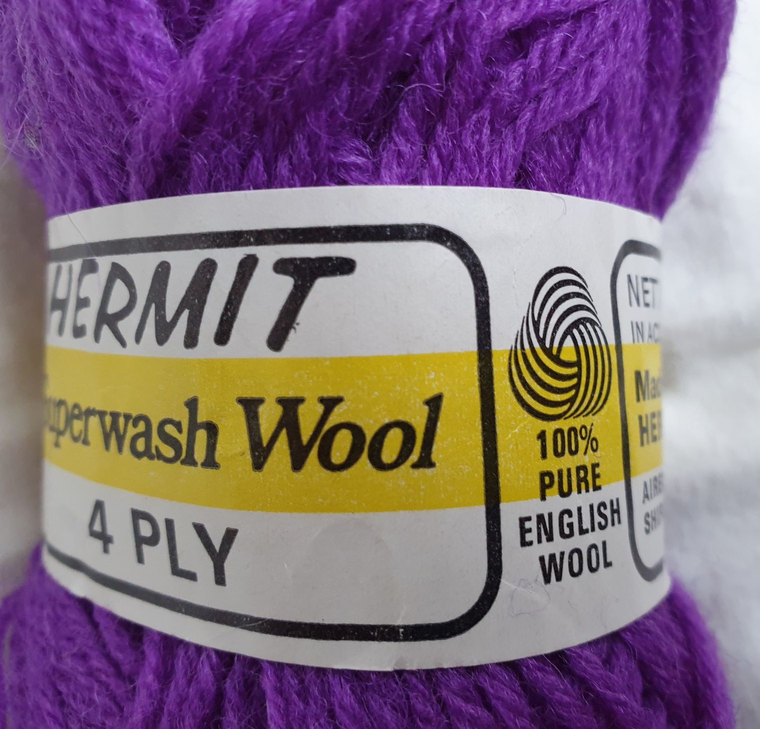 Пряжа. Шерсть английская . Hermit wools