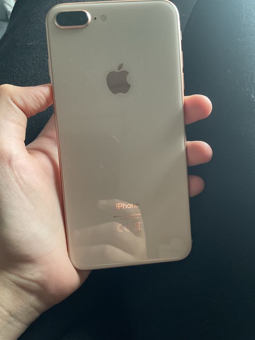 Айфон 8+ хороший