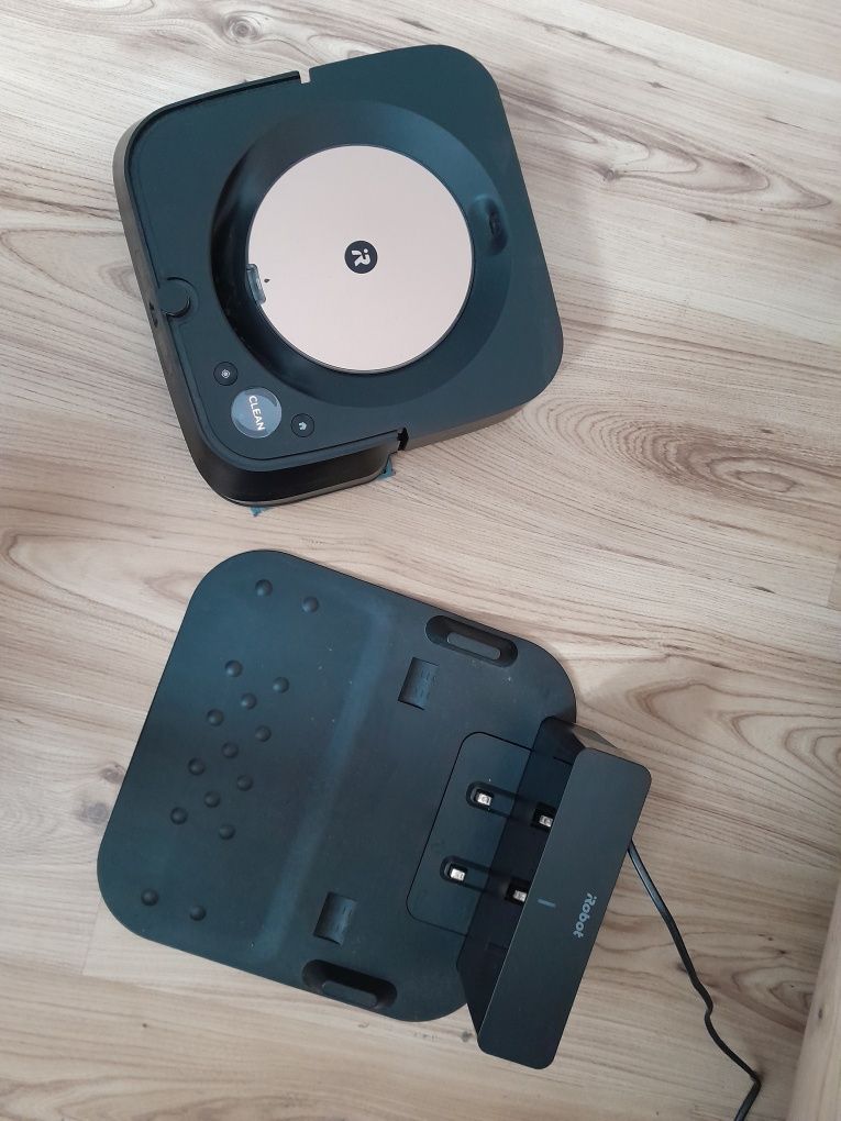 Robot mopujący Irobot Braava M6