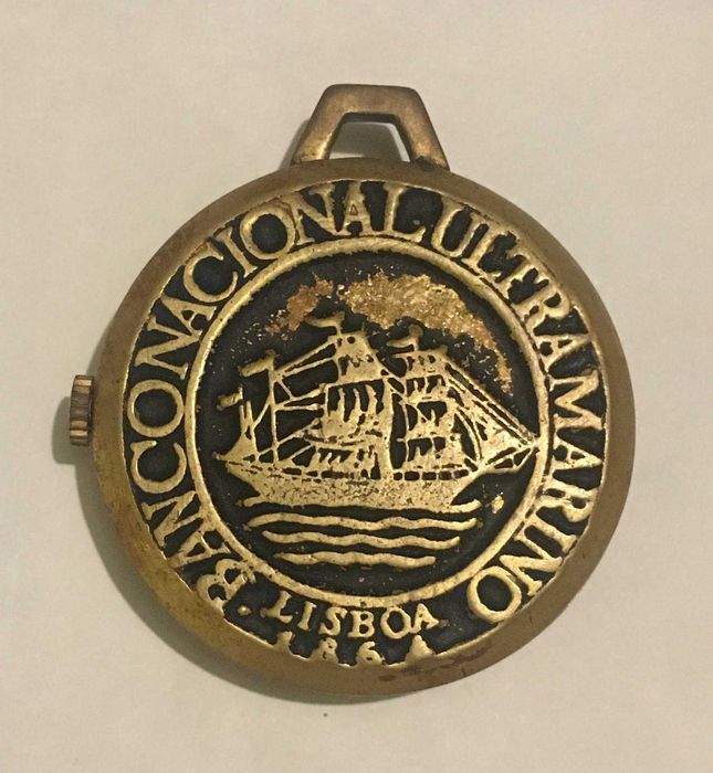 Relógio de bolso marca "Hormise" do Banco Nacional UltraMarino".