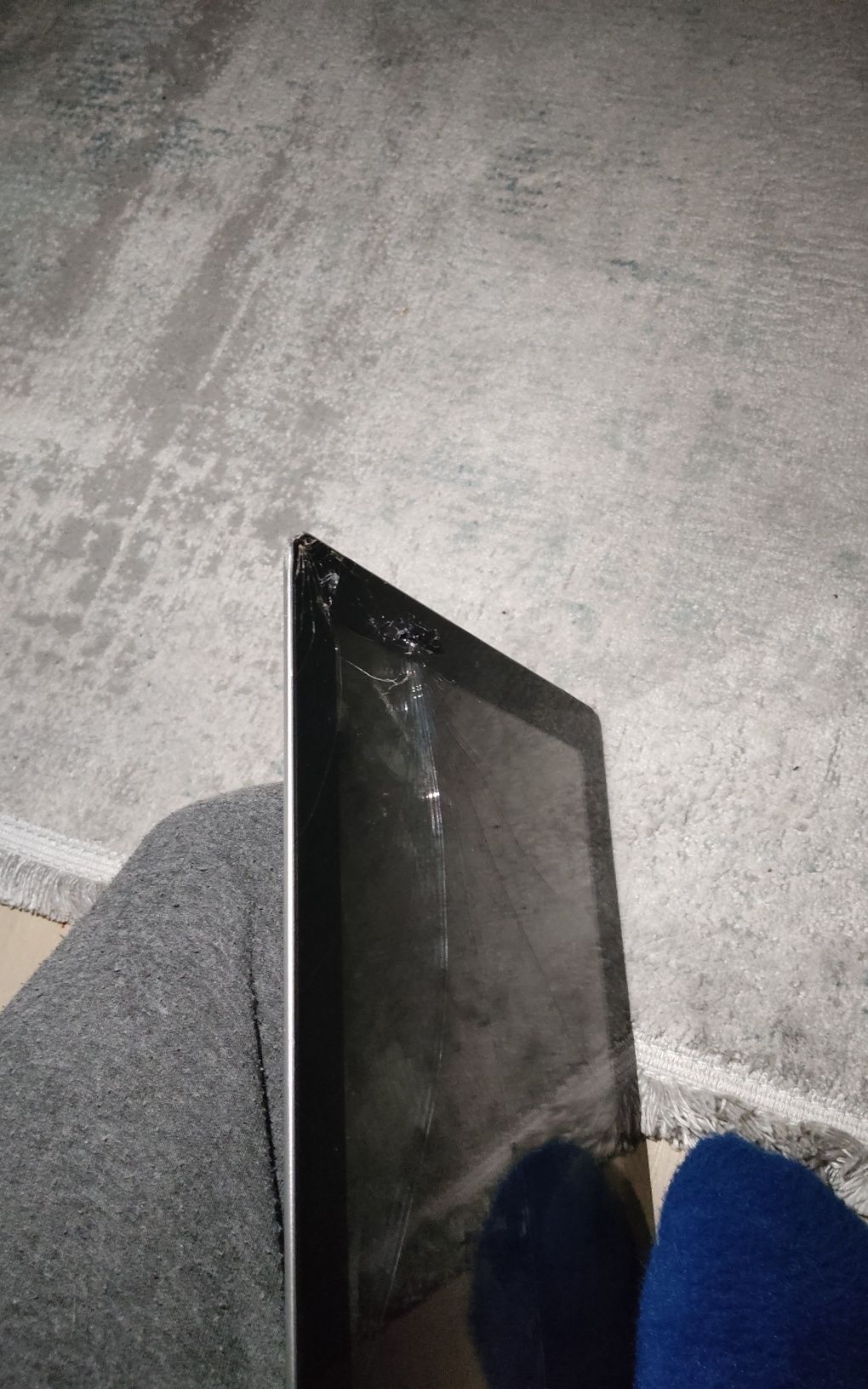 Продаю ipad 2 на запчасти