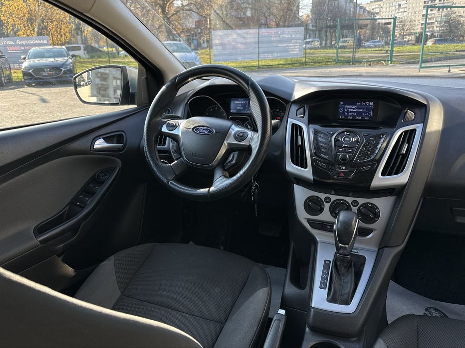 FORD FOCUS 2012 року, 2.0 бензин, автомат, передній привід.