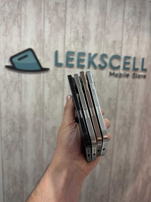 IPHONE 16 PRO MAX - 256GB - 24 meses de garantia