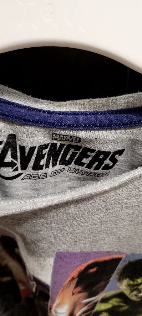 T-shirt Marvel Avengers r. 128