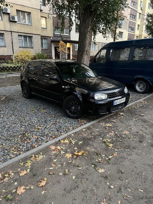 Продам гольф 4 . 2.0 бензин