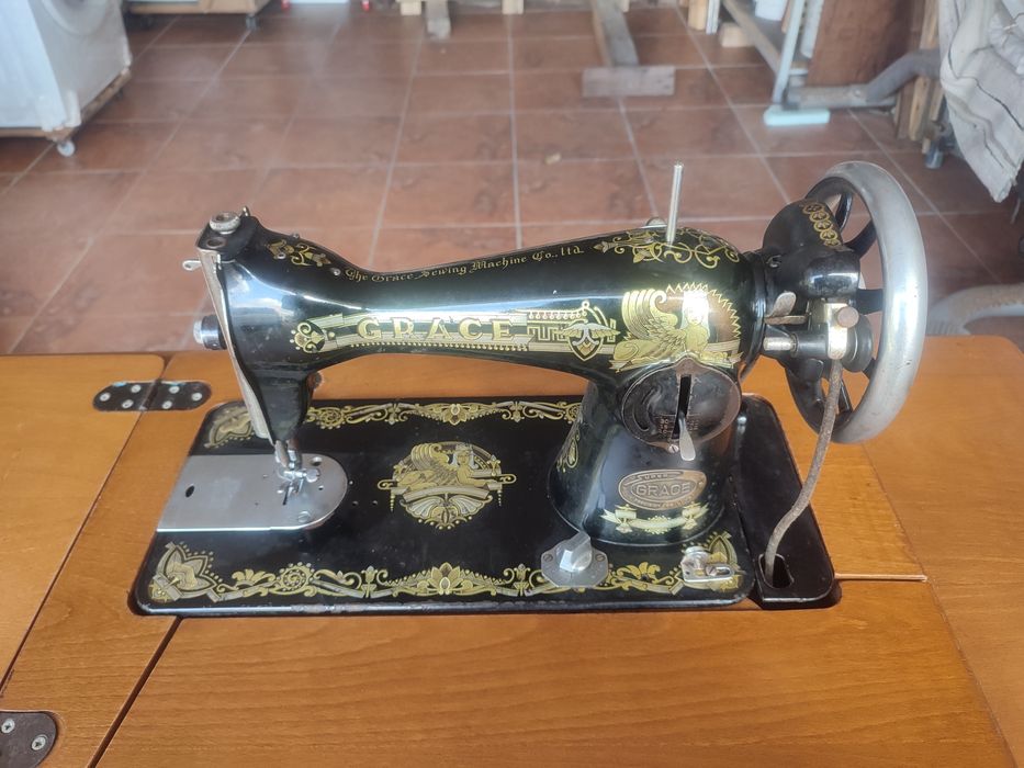 Máquina de costura antiga