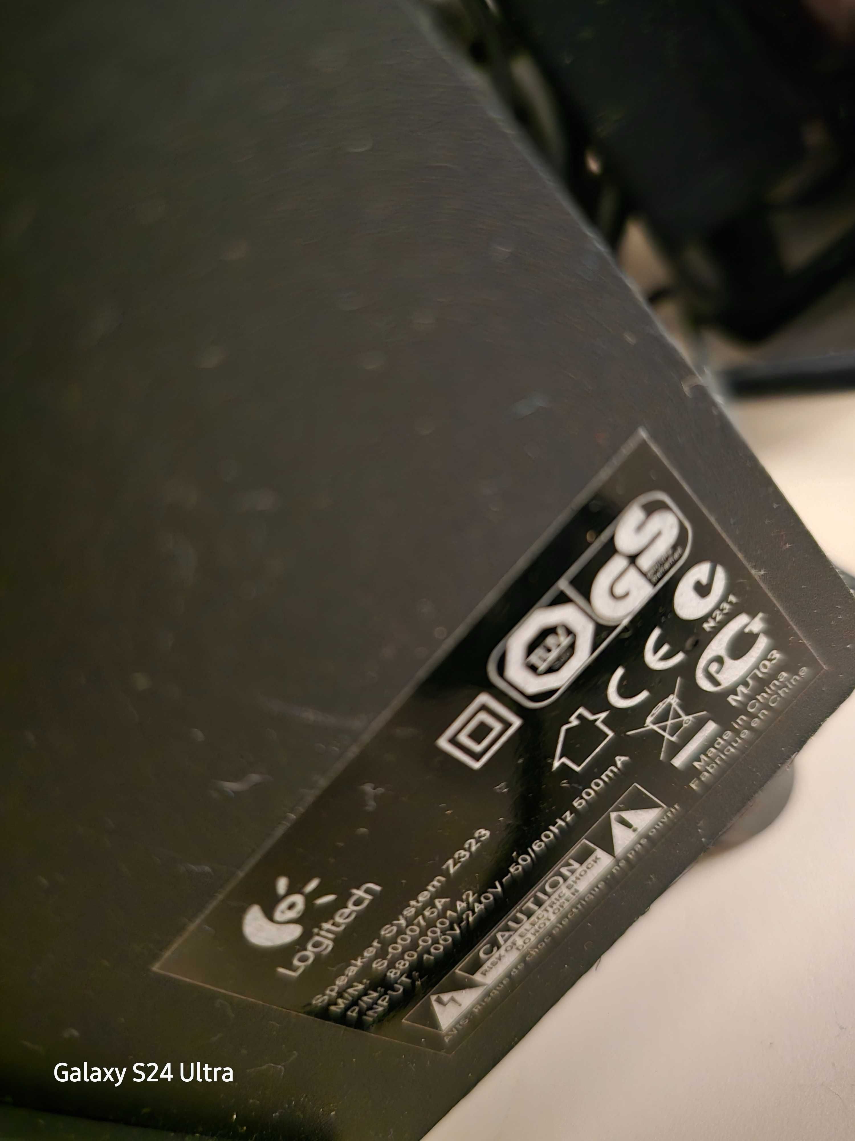 Logitech subwoofer głośniki jak nowe