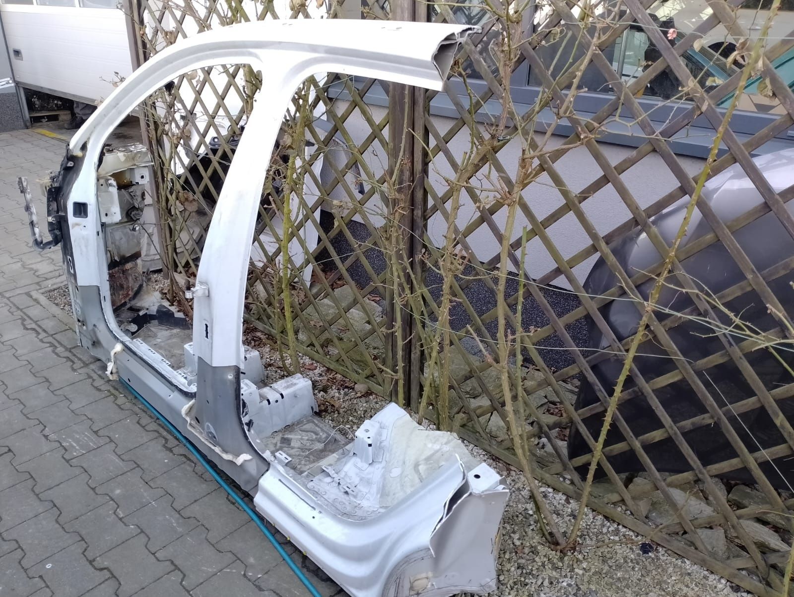 Audi q7 4m ćwiartka  lewa próg tyl to co Widać