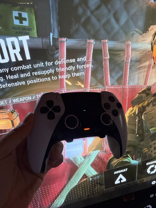 Consola PS5 Pro de 2TB, 2 Comandos (PS Dual Sense Edge) com Garantia