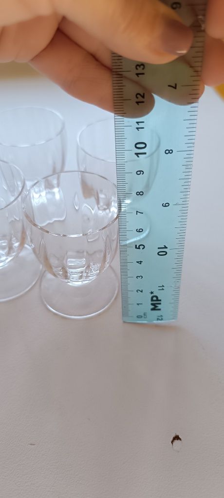 Conjunto de 6 copos cristal . Usados em bom estado.