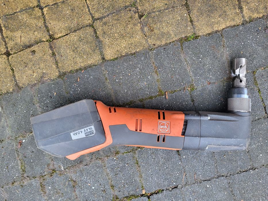 Sprzedam akumulatorowe nożyce skokowe do blachy Fein