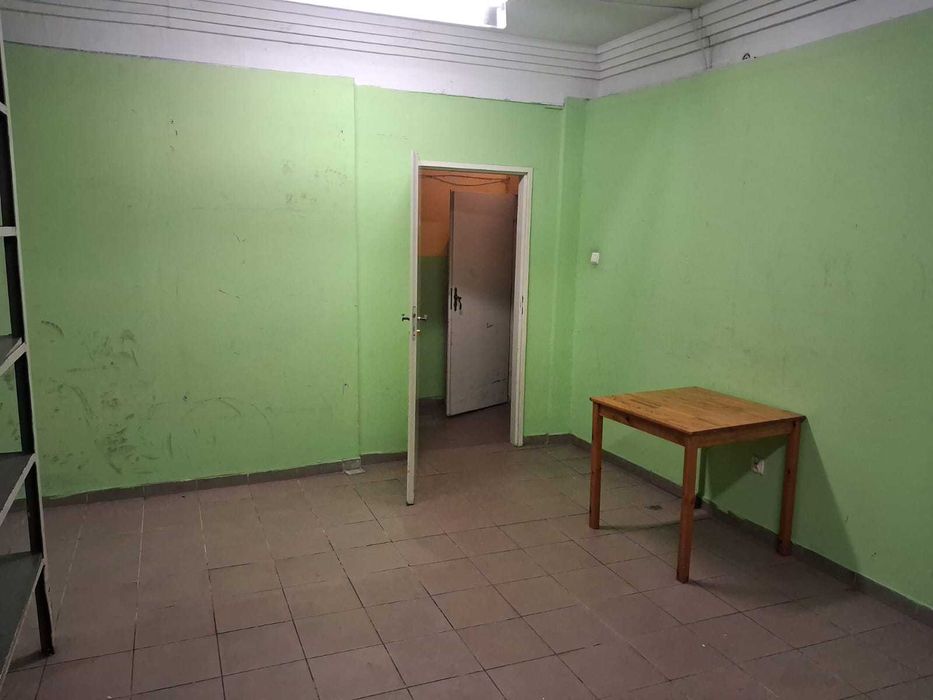 Pomieszczenie magazynowe 50m2-70m2 ul.Traugutta