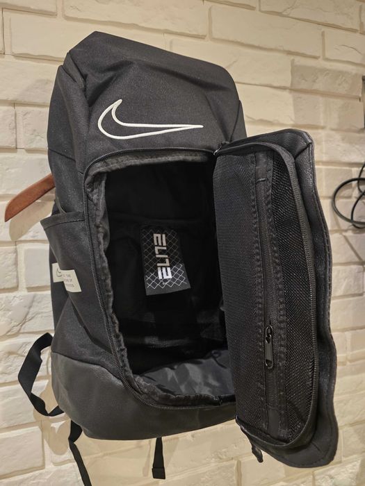 Plecak Nike Elite Pro Czarny biały
