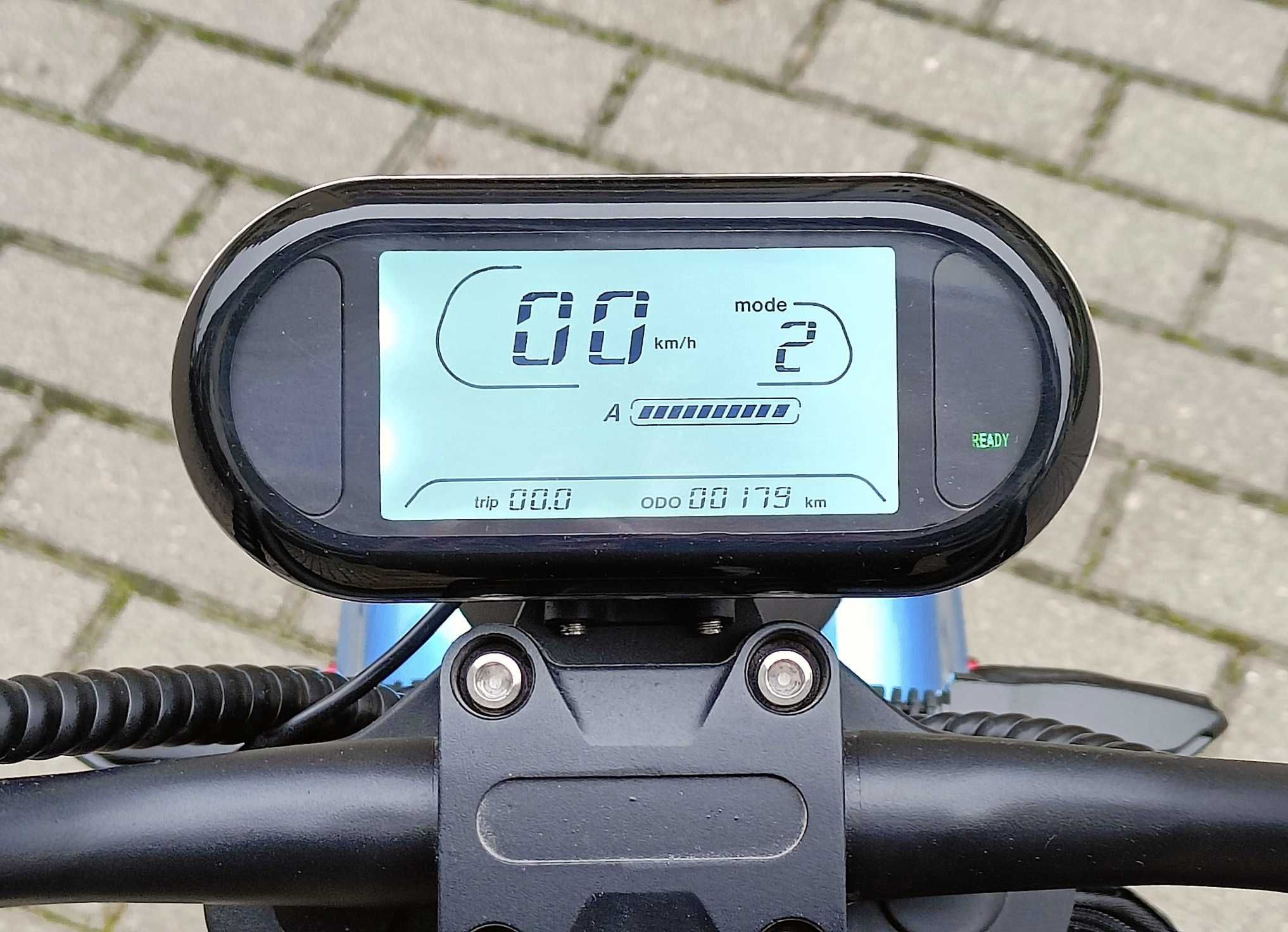 Skuter elektryczny MANGOSTEEN M8 3000W 70km/h