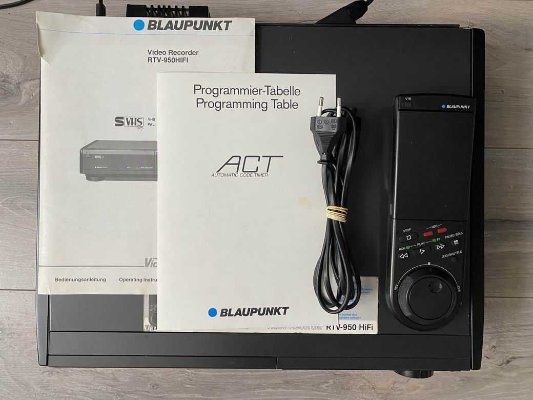 Magnetowid VHS Blaupunkt RTV-950 + oryginalny pilot