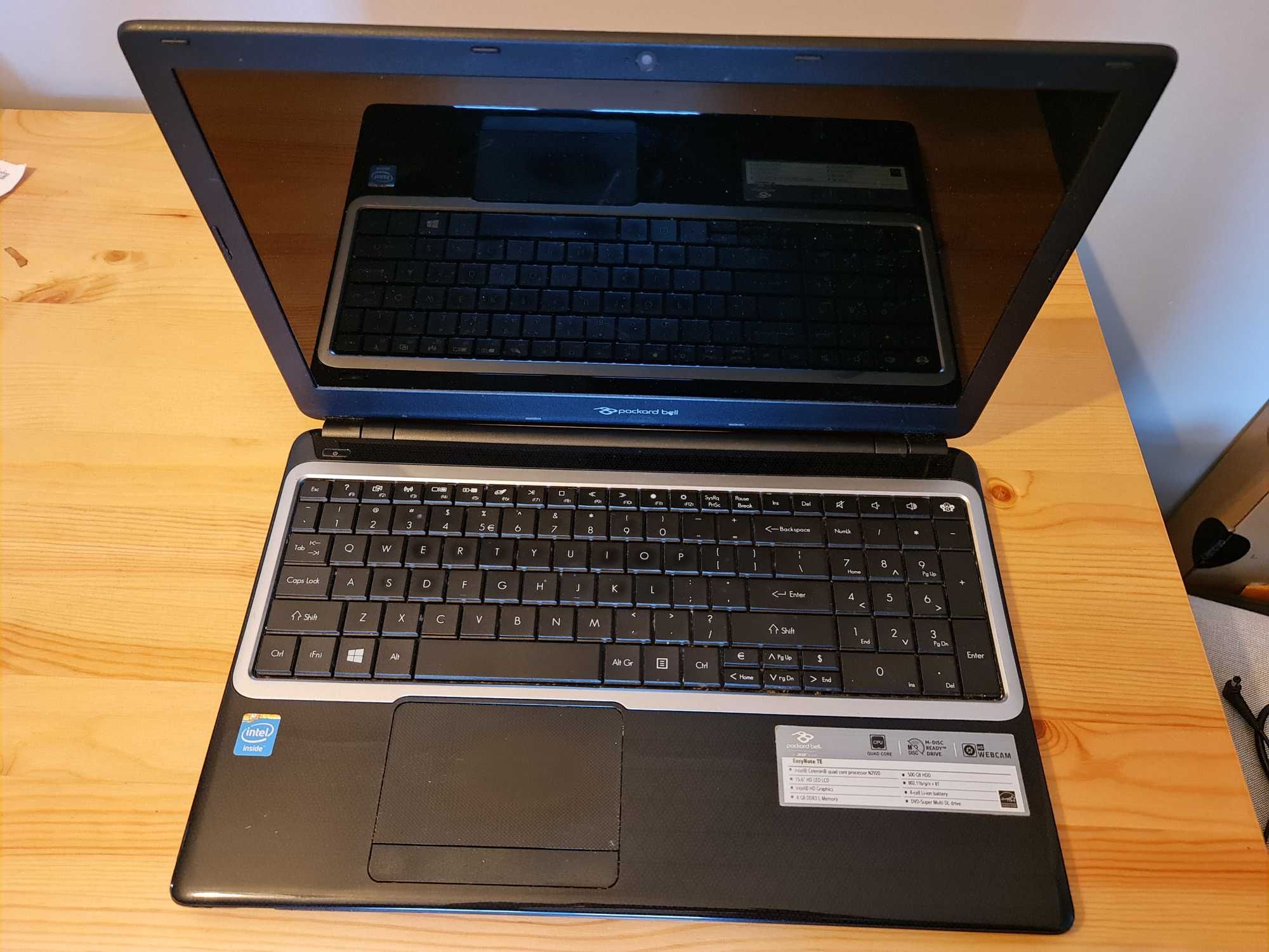 Laptop Packard Bell / dawca częsci.