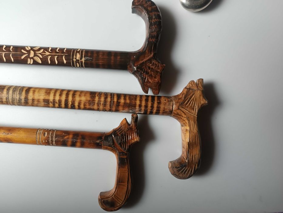 Laska spacerowa z drewna