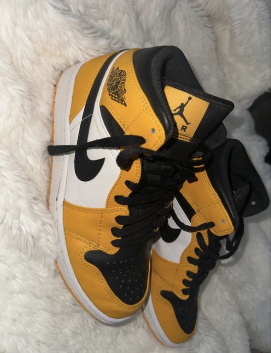 Jordan nike 1 mid táxi