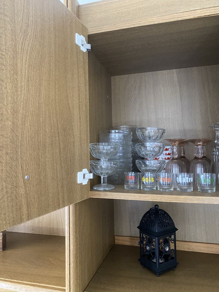 Louceiro e móvel de sala 3 módulos