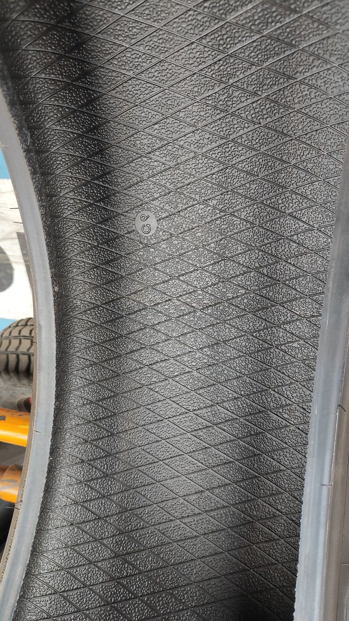 Шина Dunlop одна літня 205/45 R17 205*45 17