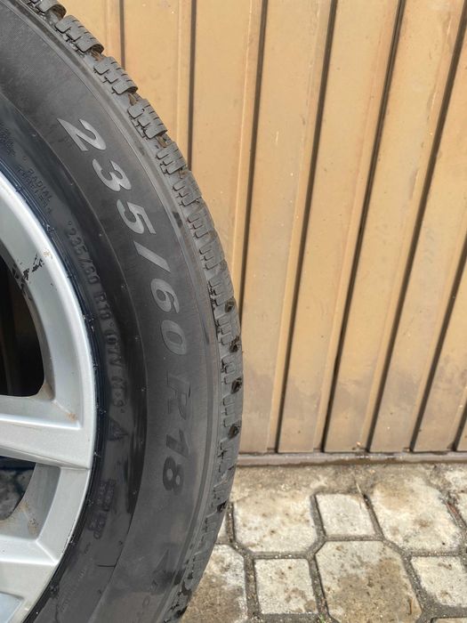 Kompletne koła do VOLVO  XC60 235/60 R 18 opony zimowe