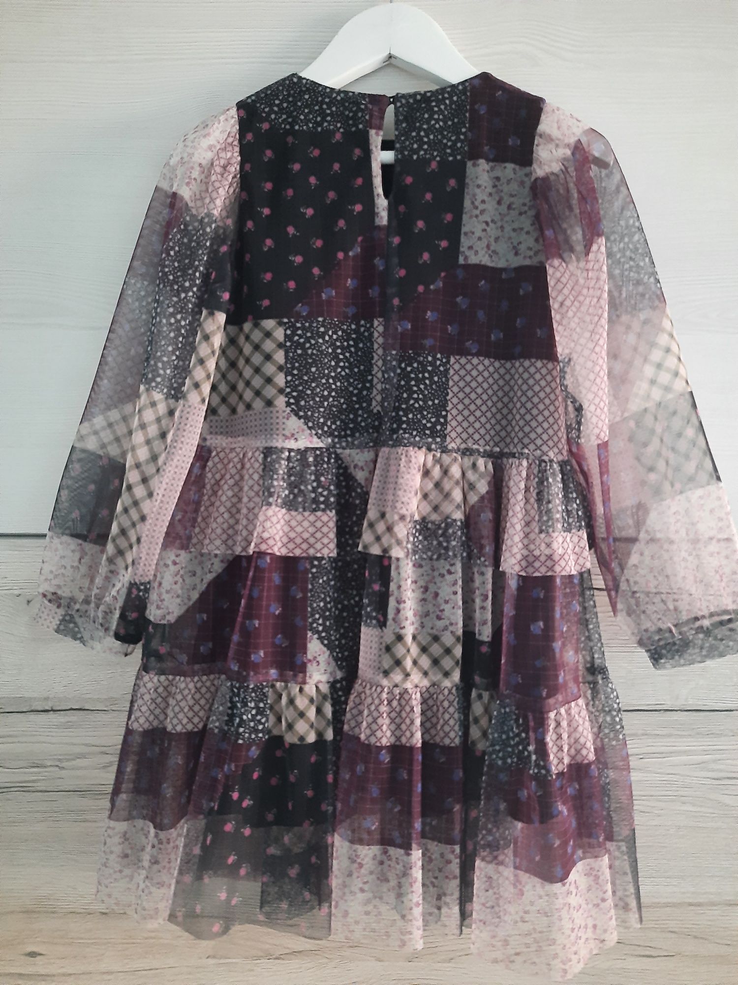Zara sukienka tiulowa "patchwork"
