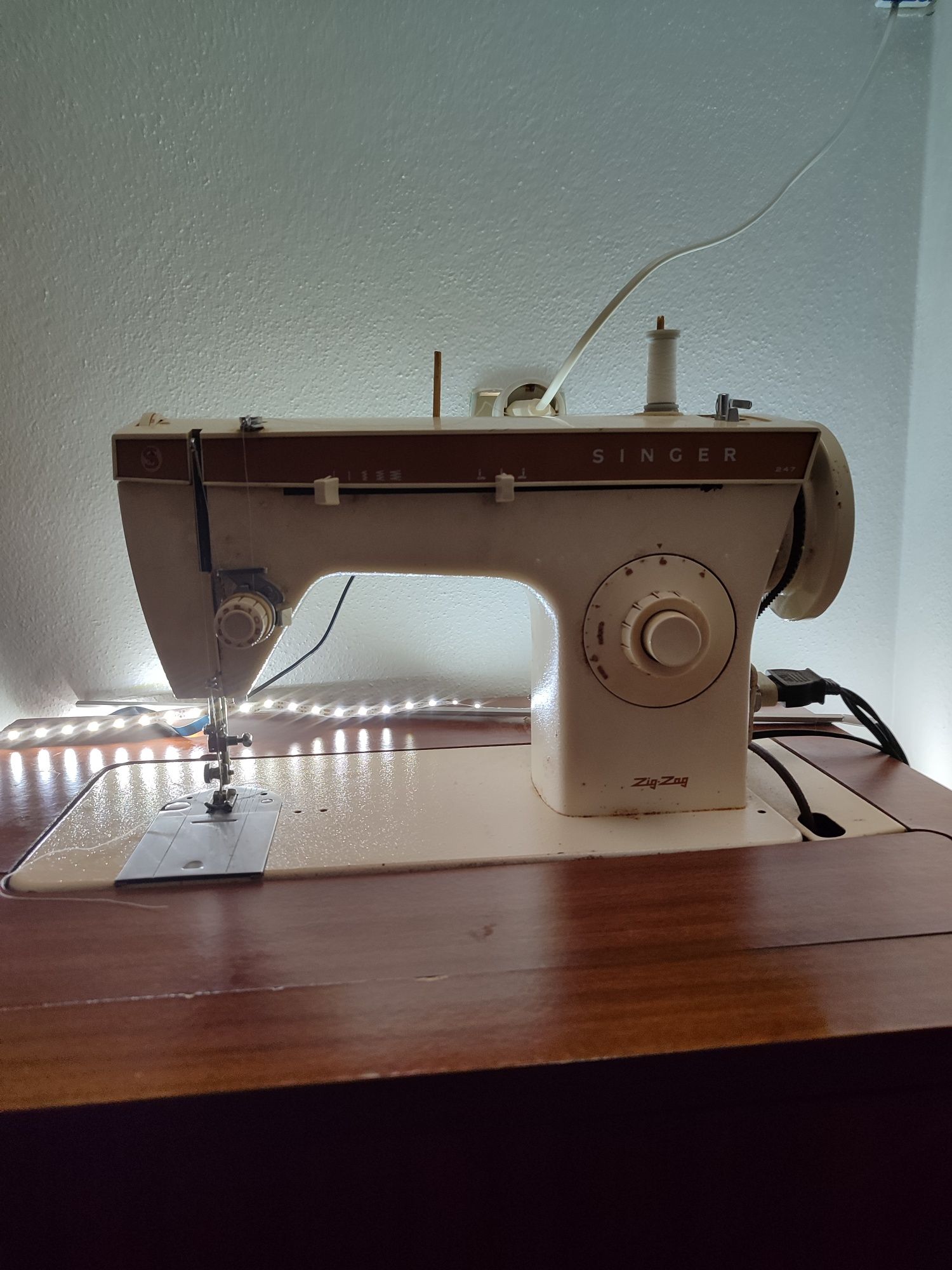 Máquina de costura Singer