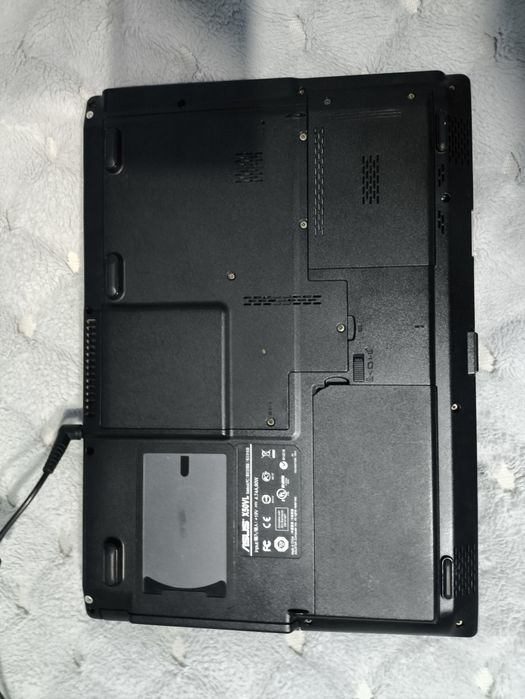 Продам ноутбук на запчастини або ремонт Asus  x50vl