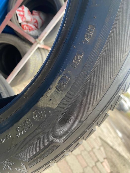 235/50/19 Barum 2020 год Зима состояние идеальное!)