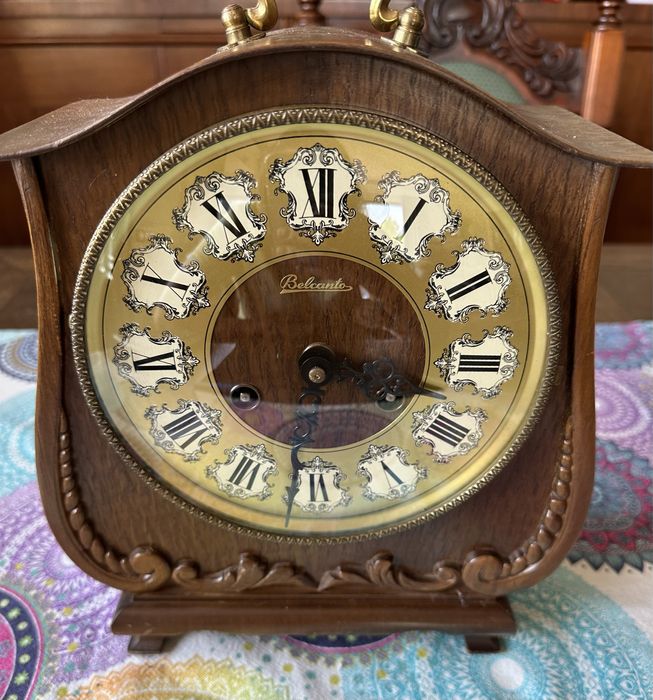 Stary zegar Belcanto kominkowy stojący drewniany 336